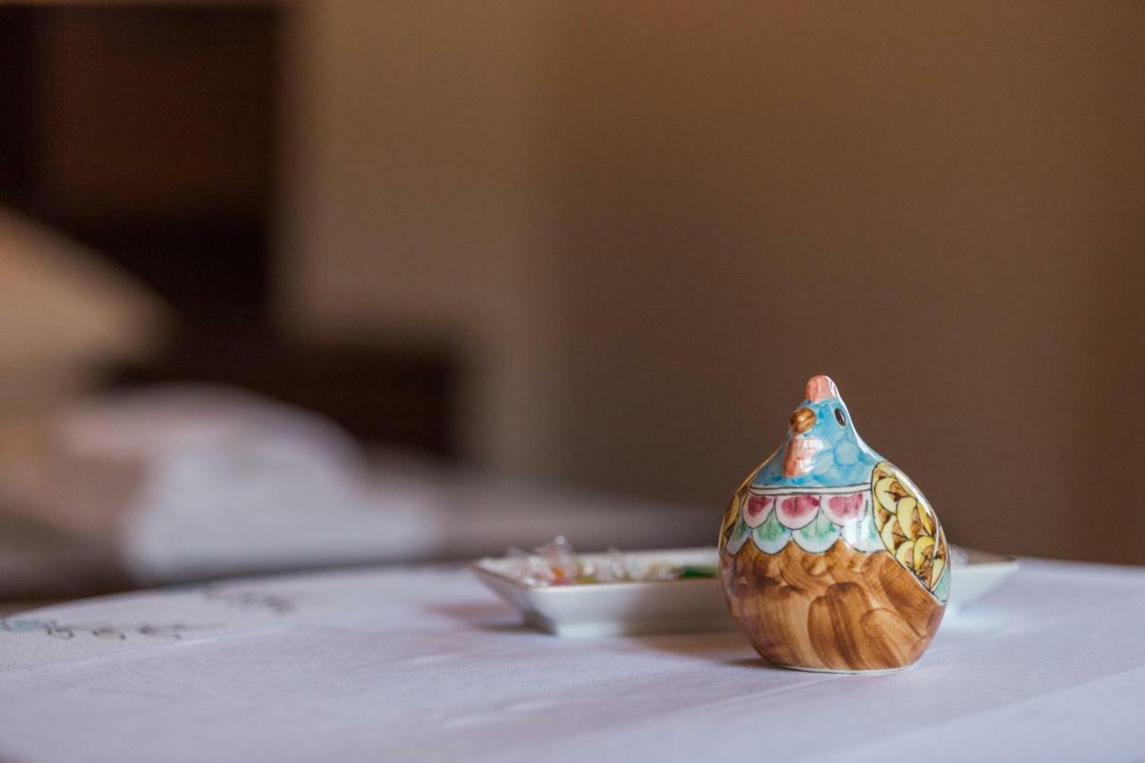 Guest House Robert I Mirna บาเล ภายนอก รูปภาพ